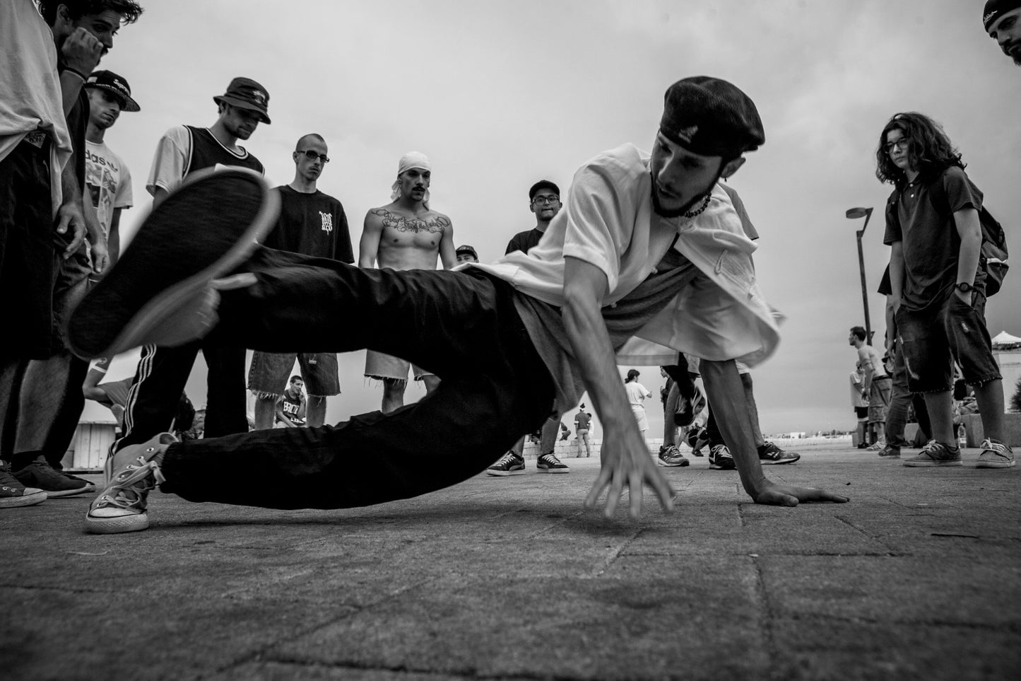 THE INTELLIGENT MOVEMENT Corpo, Individuo e collettività nella cultura Hip Hop