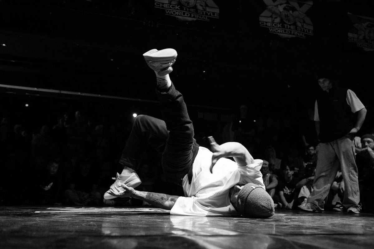 FOUNDATION la storia dei b-boys e delle b-girls nella cultura hip hop di new york